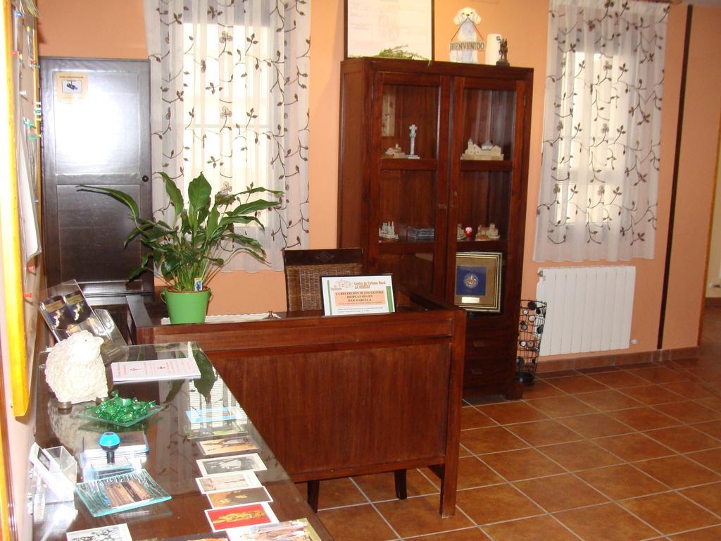 Alojamiento Rural La Henera San Juan de Ortega Ngoại thất bức ảnh